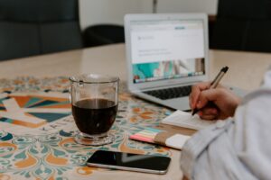 Technologie blockchain w biznesie: potencjał i wyzwania