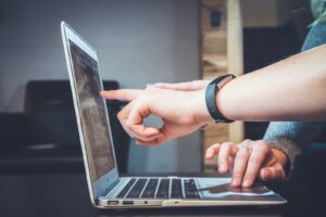 Jakie są największe wyzwania dla biznesu w erze digitalizacji?